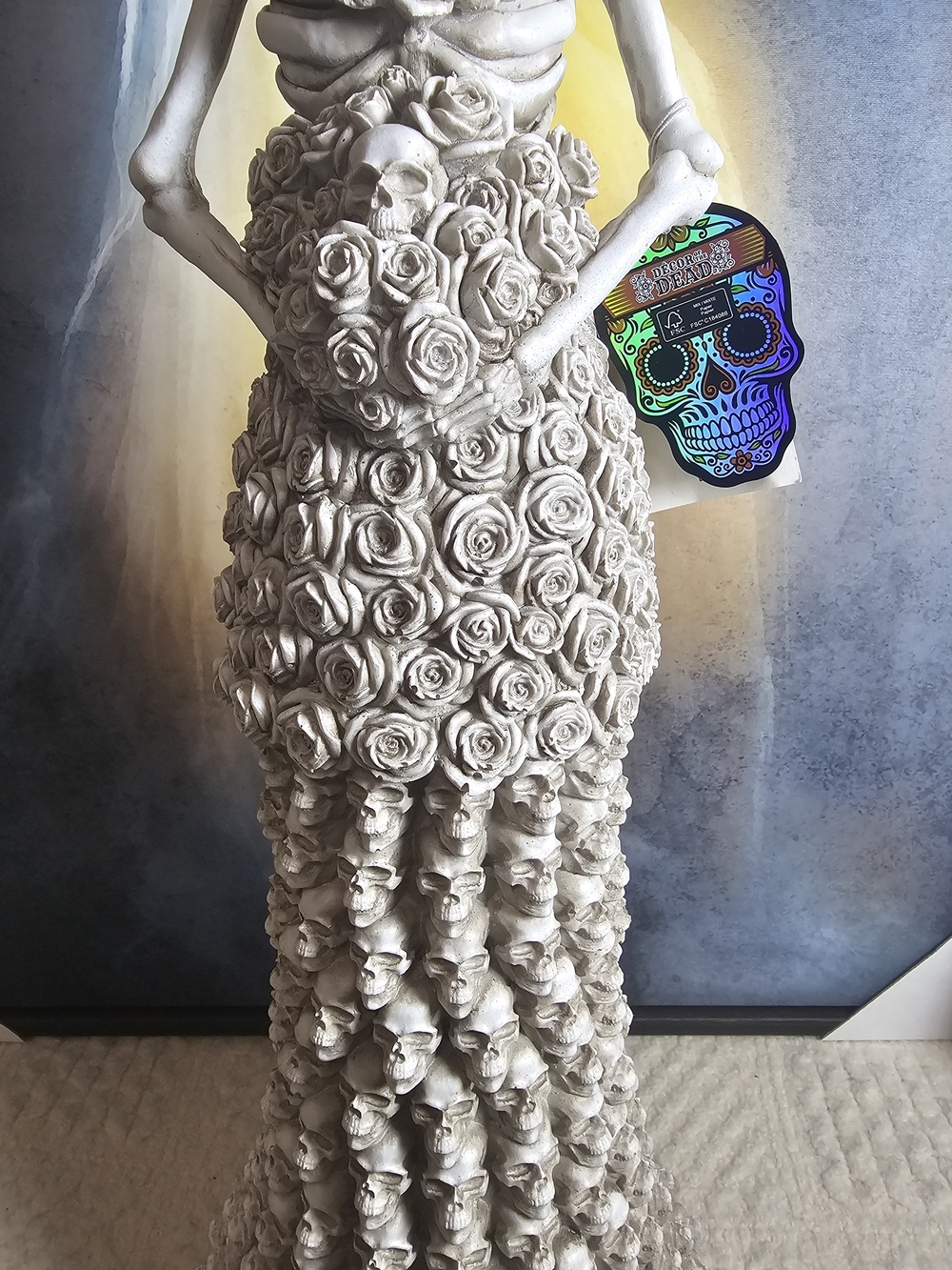 24" XL Day of the Dead Skeleton Bride w/All Skulls & Roses Dress Statue Figurine - Picture 4 of 7